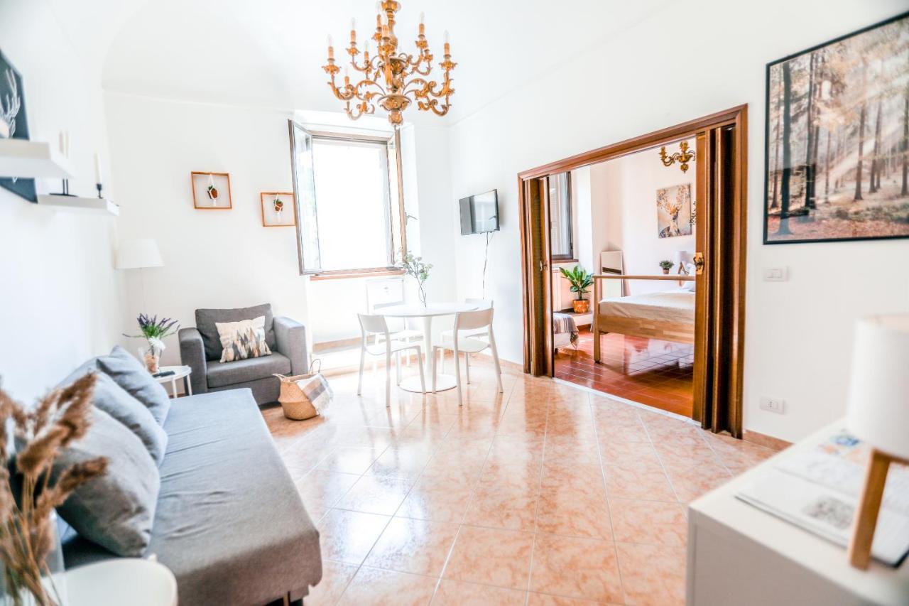 Orti 27 Rome Trastevere - Rome Vacation M&D Bagian luar foto