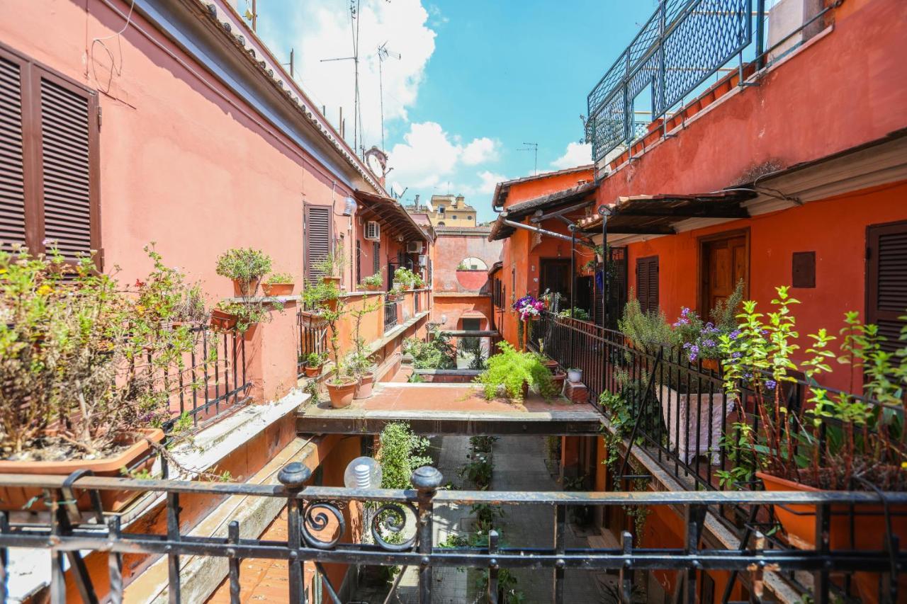 Orti 27 Rome Trastevere - Rome Vacation M&D Bagian luar foto